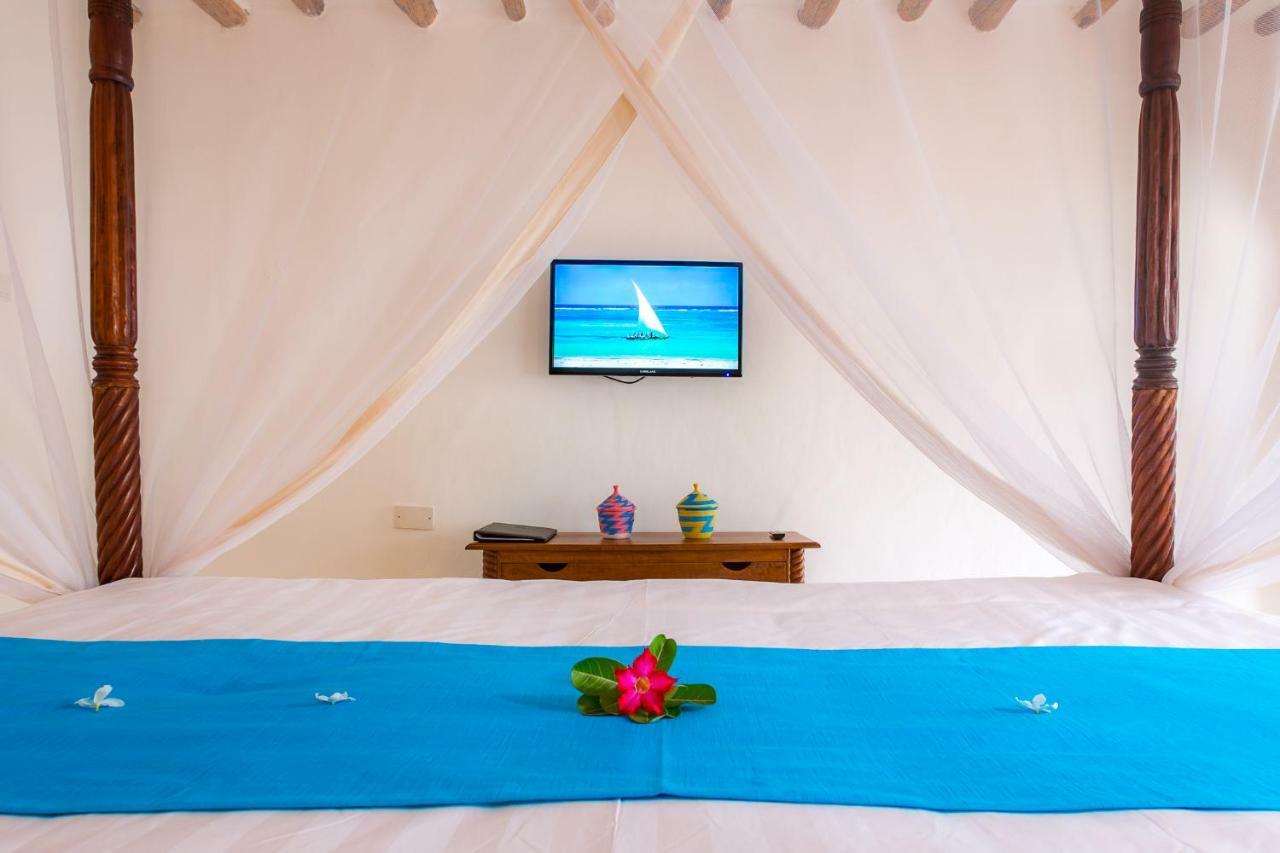 Diani Sea Lodge Diani Beach Eksteriør billede